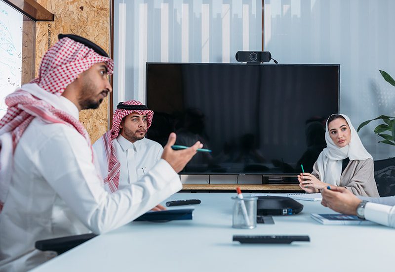 مميزات التعقيب مقابل القيام بالإجراءات الشخصية