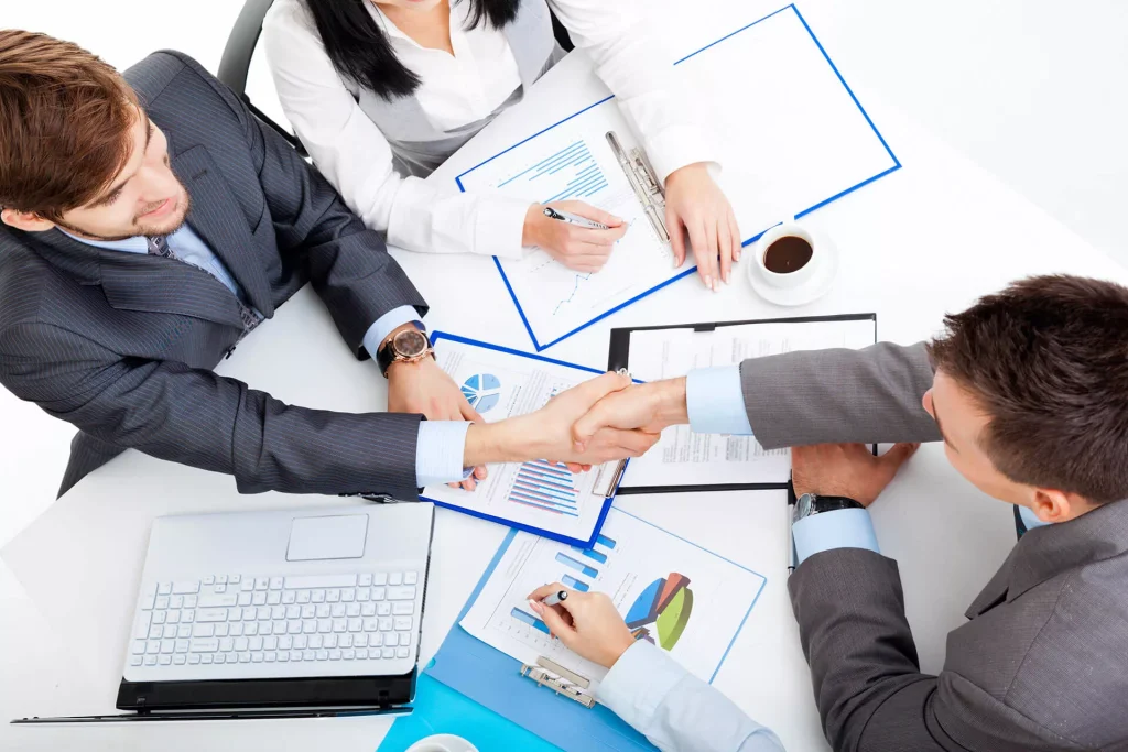 تعرف على تكلفة معقب حماية الأجور السعودية