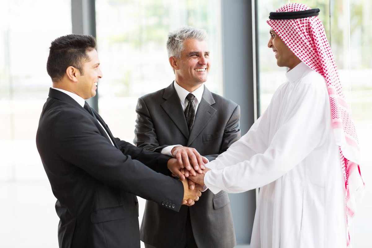 المهارات التي يجب أن يتمتع بها المعقب