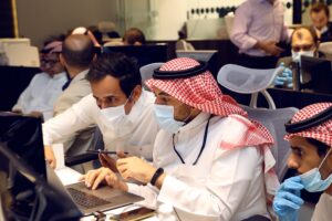 "كيف أنهي معاملاتي الحكومية إلكترونيًا"