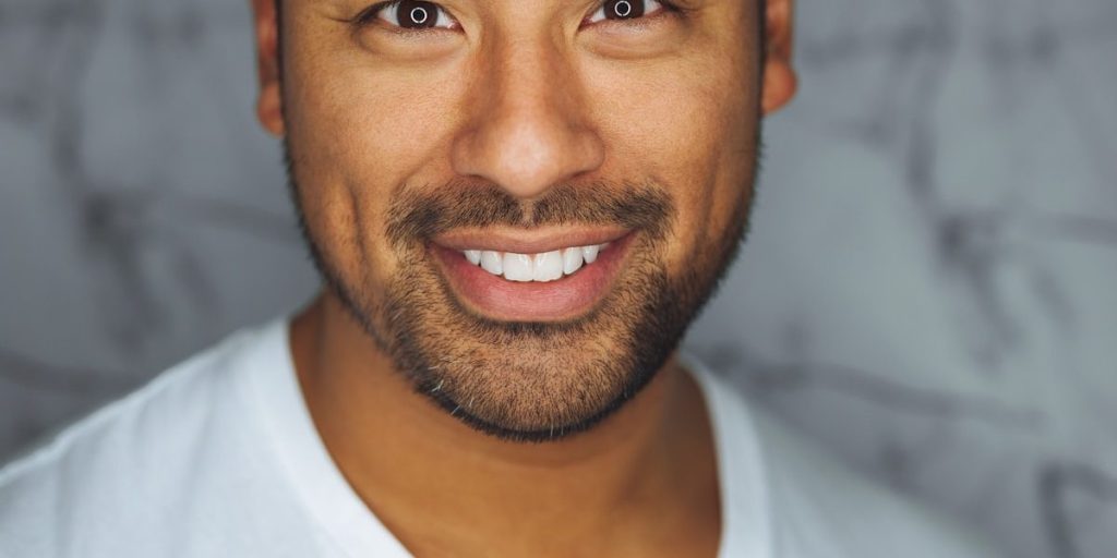 أفضل معقب تحويل الزيارة إلى إقامة في السعودية