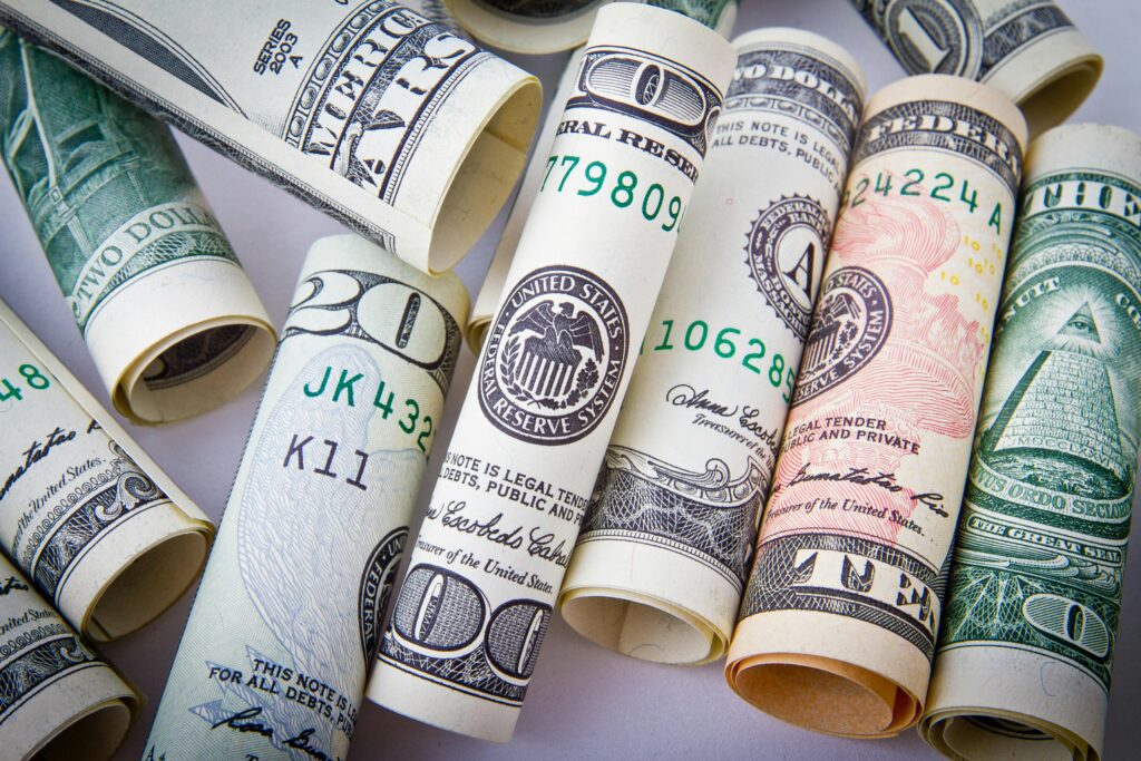 رسوم الجمارك السعودية على المستوردات: النسب والإعفاءات والحاسبة